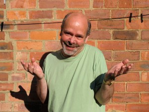 An OHIM helpdesk operative helpfully indicates how long it will take to get a status update (Image credit at end of post)